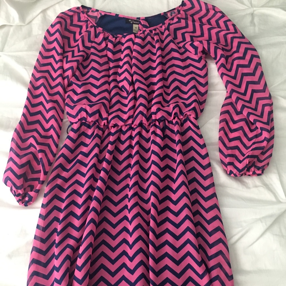Mid Sleeve Dress